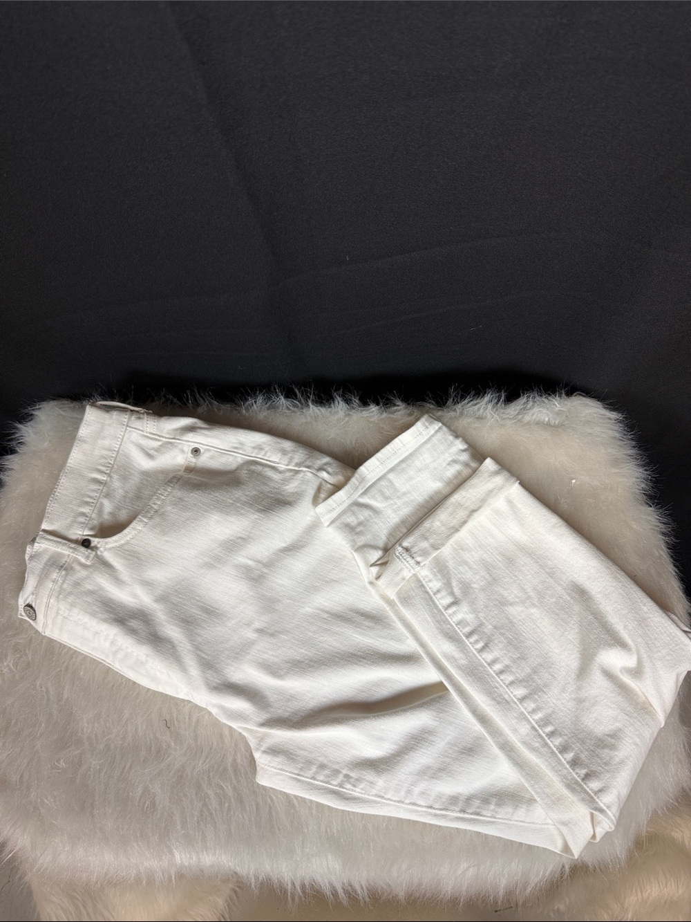 Banana Republic Factory White Curvy Girlfriend Mid Rise Jean